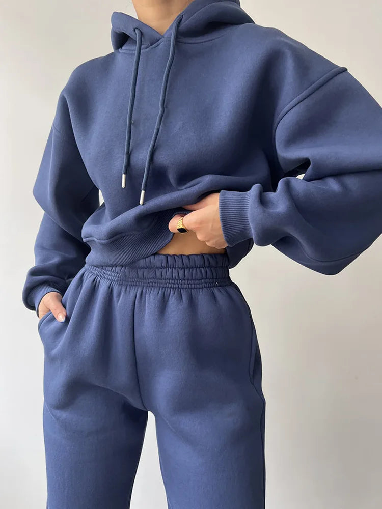 Fashionable Casual Hoodie And Sporty Pants Women's Set