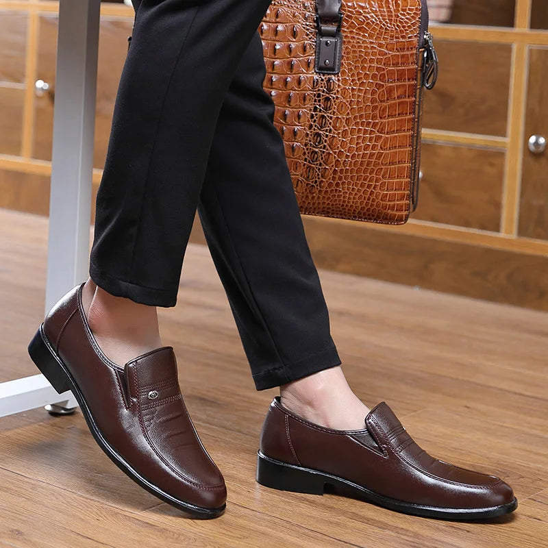 2024 New Men Designer Men Loafers Oxford Shoes for Men