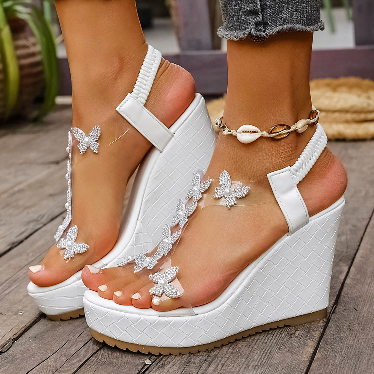 Elegant Pearl Bowtie Wedge Sandals Women