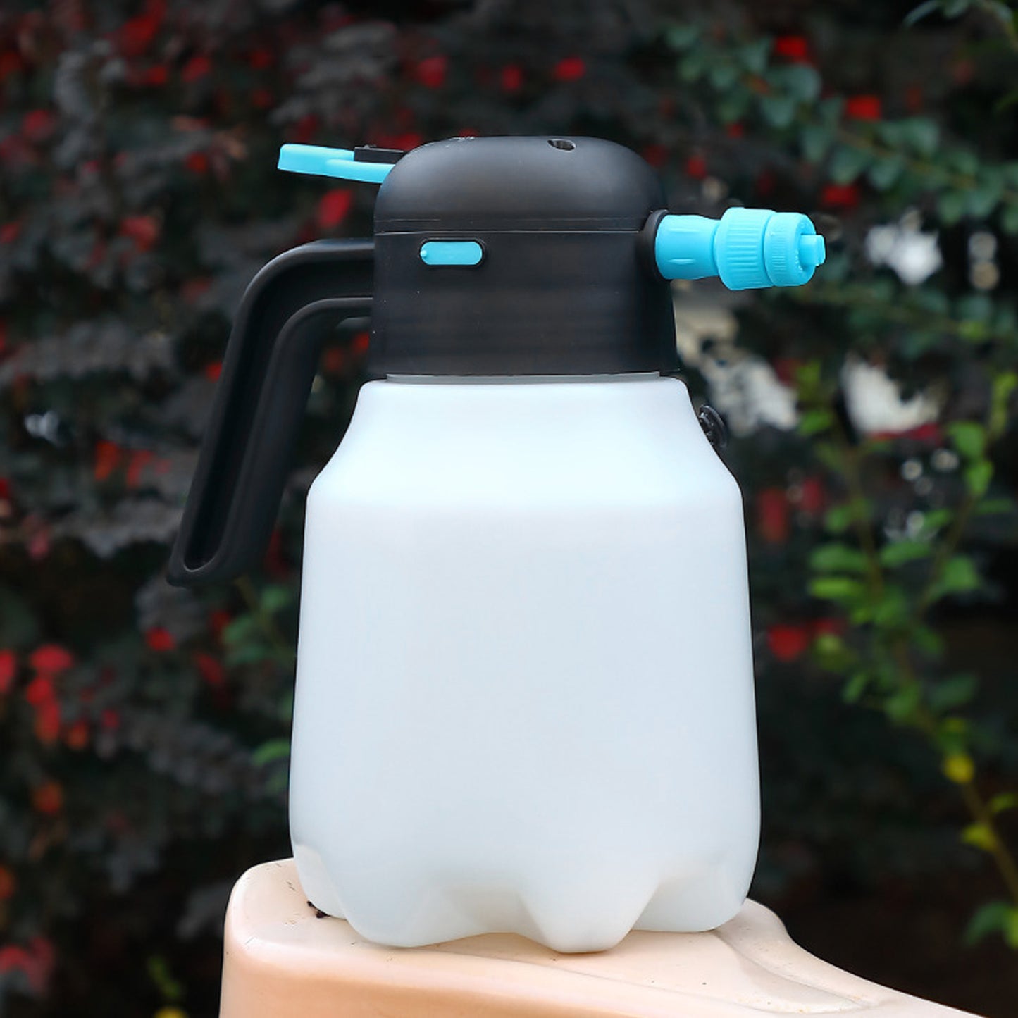 1.8L High Pressure Sprayer 2000mAh Electric Spray Bottle