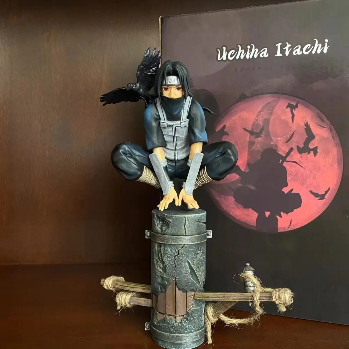 23cm Anime Naruto Anbu Uchiha Itachi Tsukuyomi Sharingan Squatting
