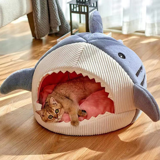 Warm Cat Beds Cartoon Shark Pet Cave Beds Sweet Kittens Basket Cushion Cat Pillow