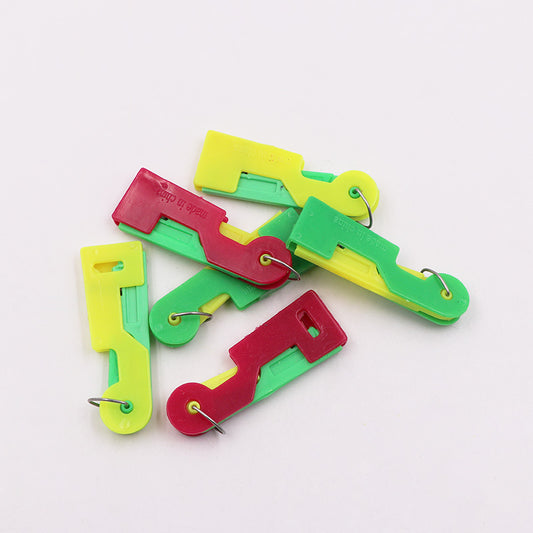Random Color Threader Elderly Guide Needle
