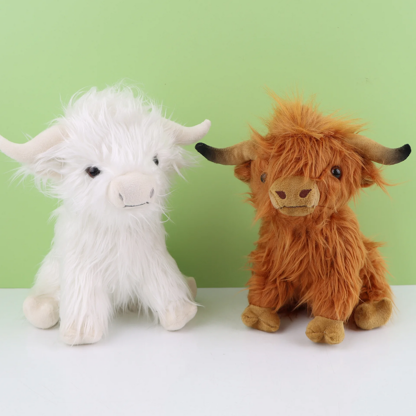Highland Cow Plush Toy - Adorable Realistic Stuffed Animal