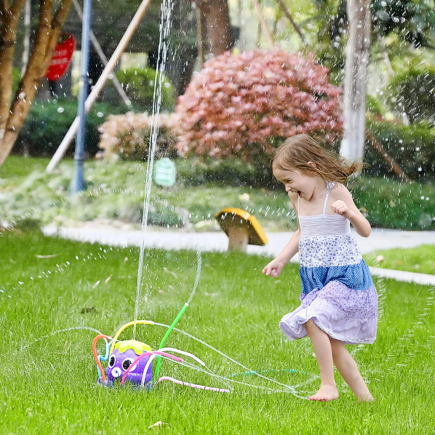 Sprinkler Rotating Spray Outdoor Games for Kids Garden Octopus