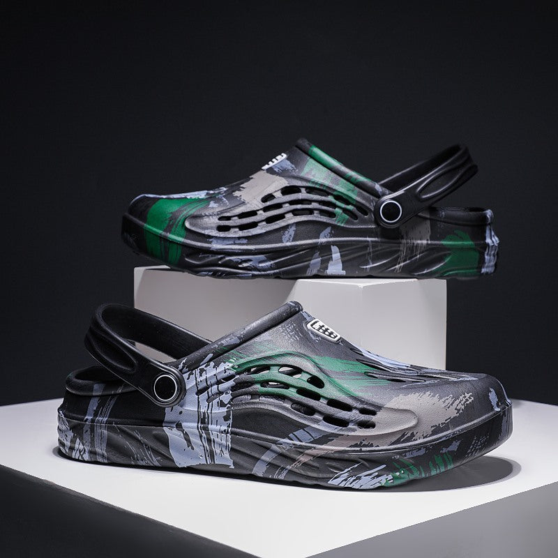 Summer New Men's Clogs Sandals Lightweight Slippers