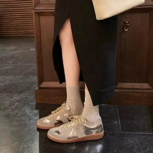 Women Casual Leather Sneakers Silver Lace-Up