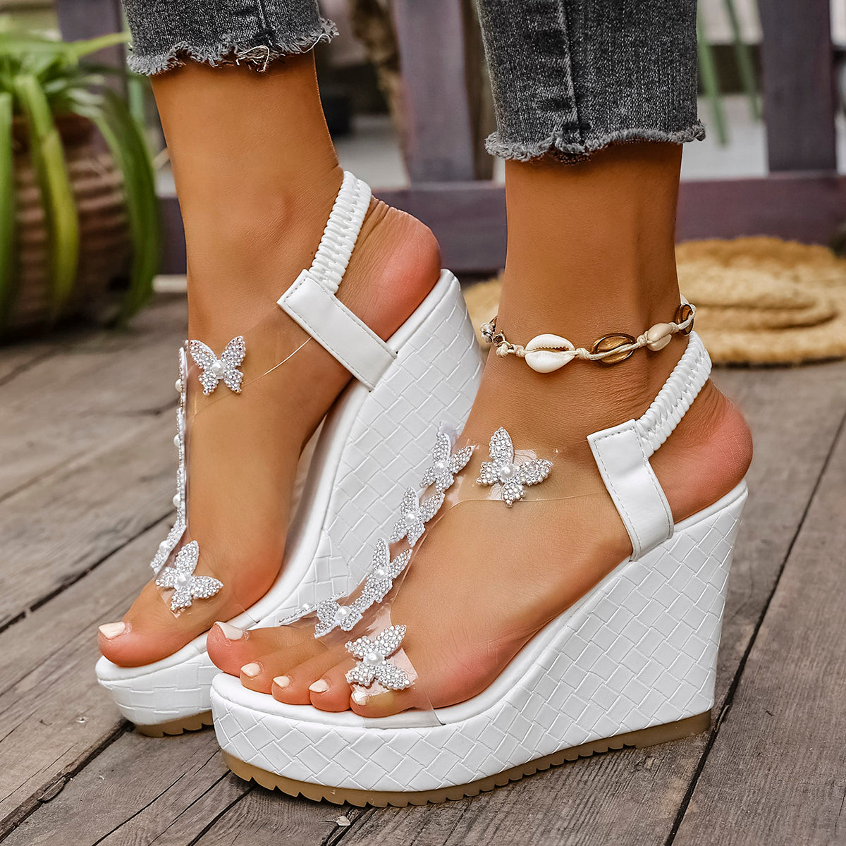 Elegant Pearl Bowtie Wedge Sandals Women