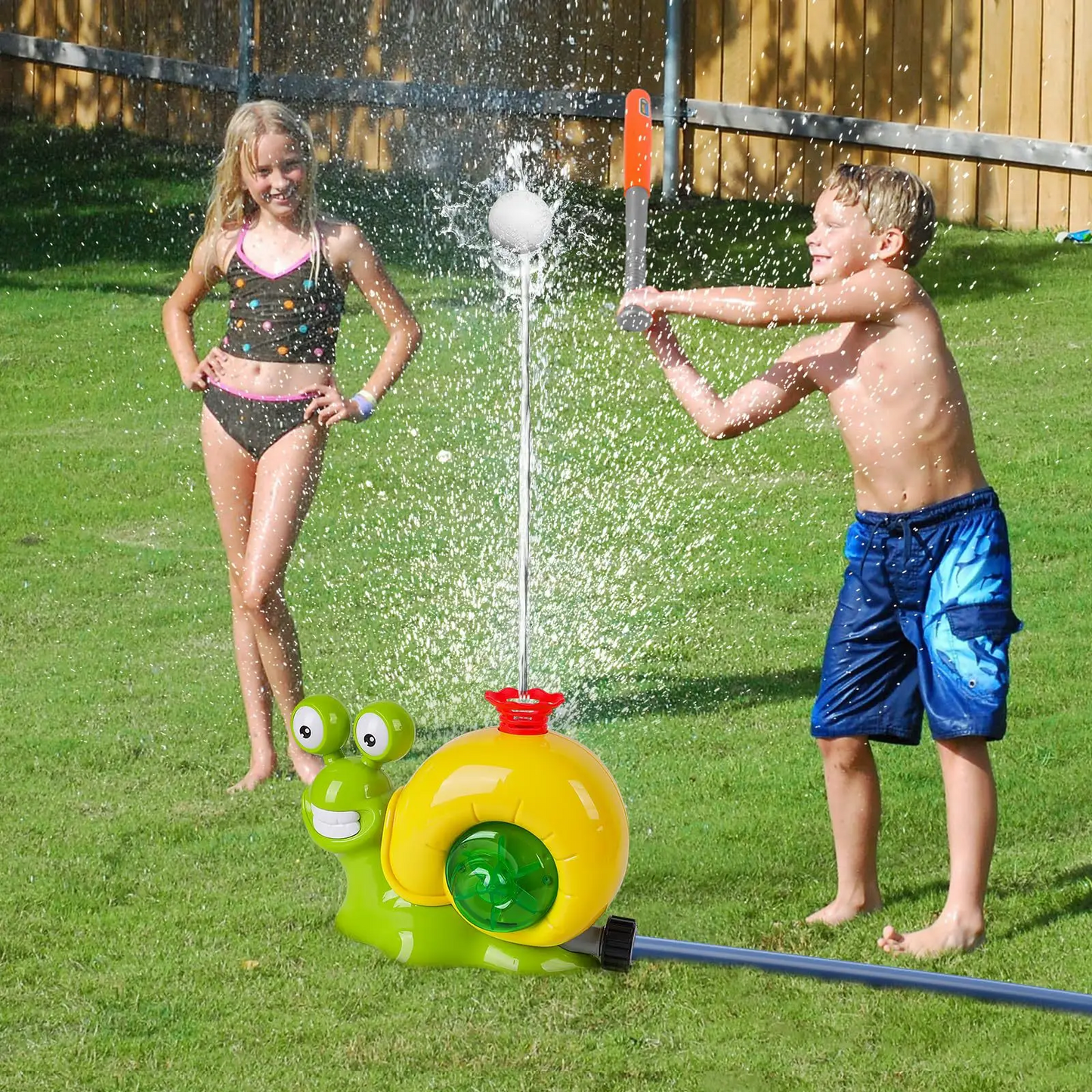 Summer Outdoor Sprinkler Snail with Baseball