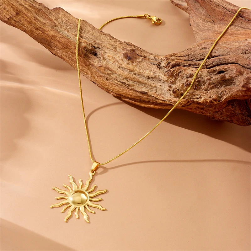 Stainless Steel Golden Fashion Sun Pendant Necklace