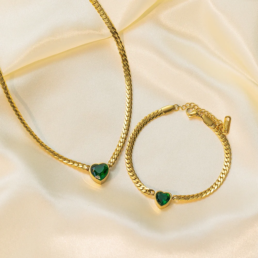 Stainless Steel Heart-Shaped Green White Crystal Pendant Necklace