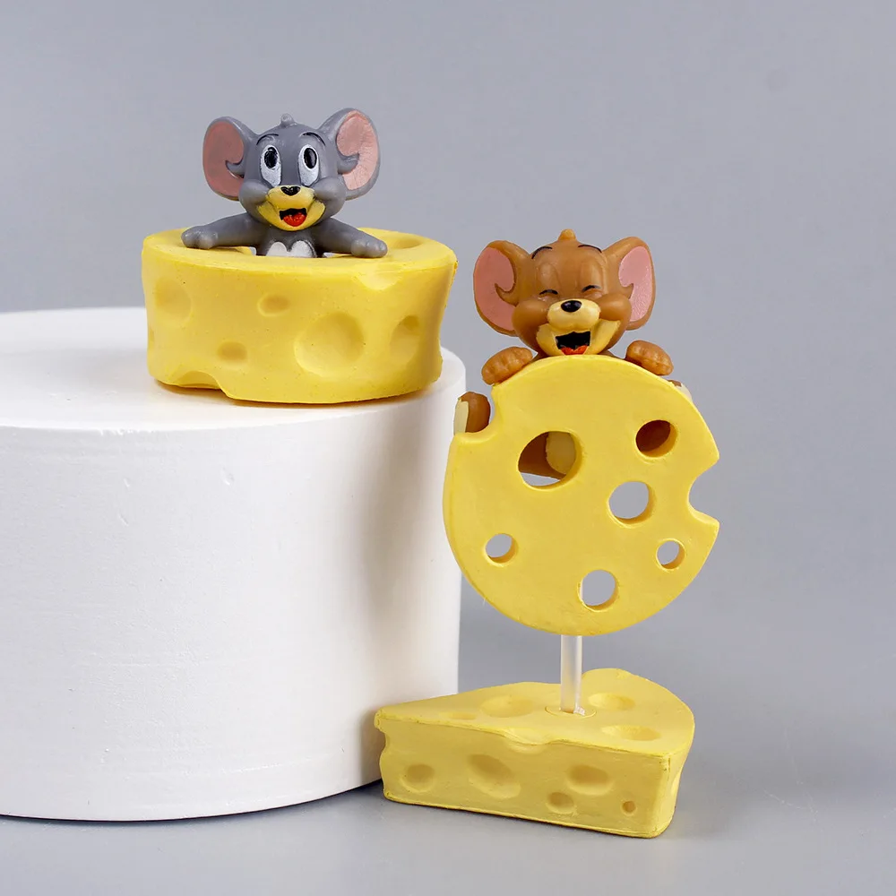 4pcs Tom Cat Jerry Mouse PVC Statue Action Figure Anime Collection Cake