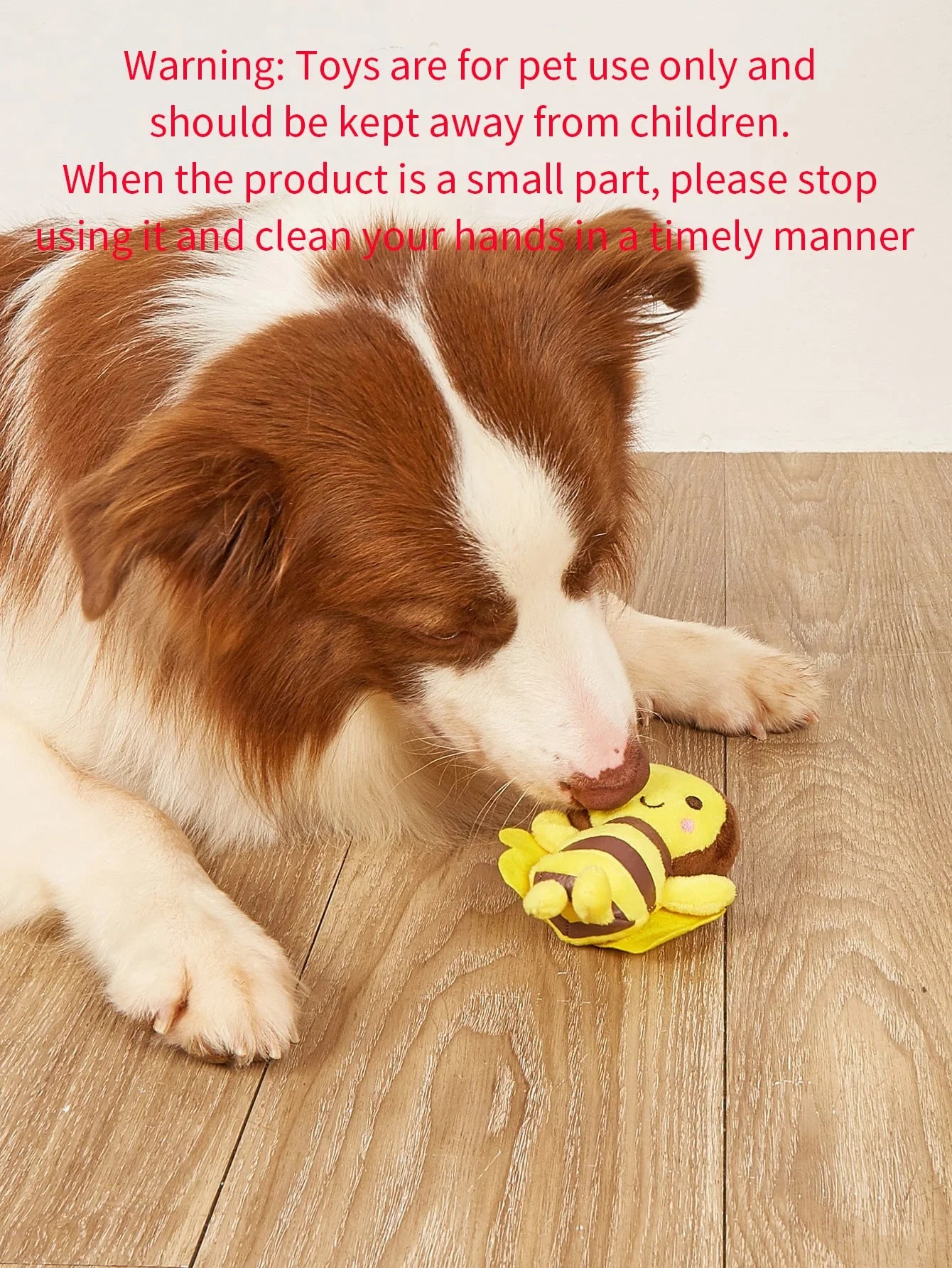 Small bee plush toy for dogs and cats