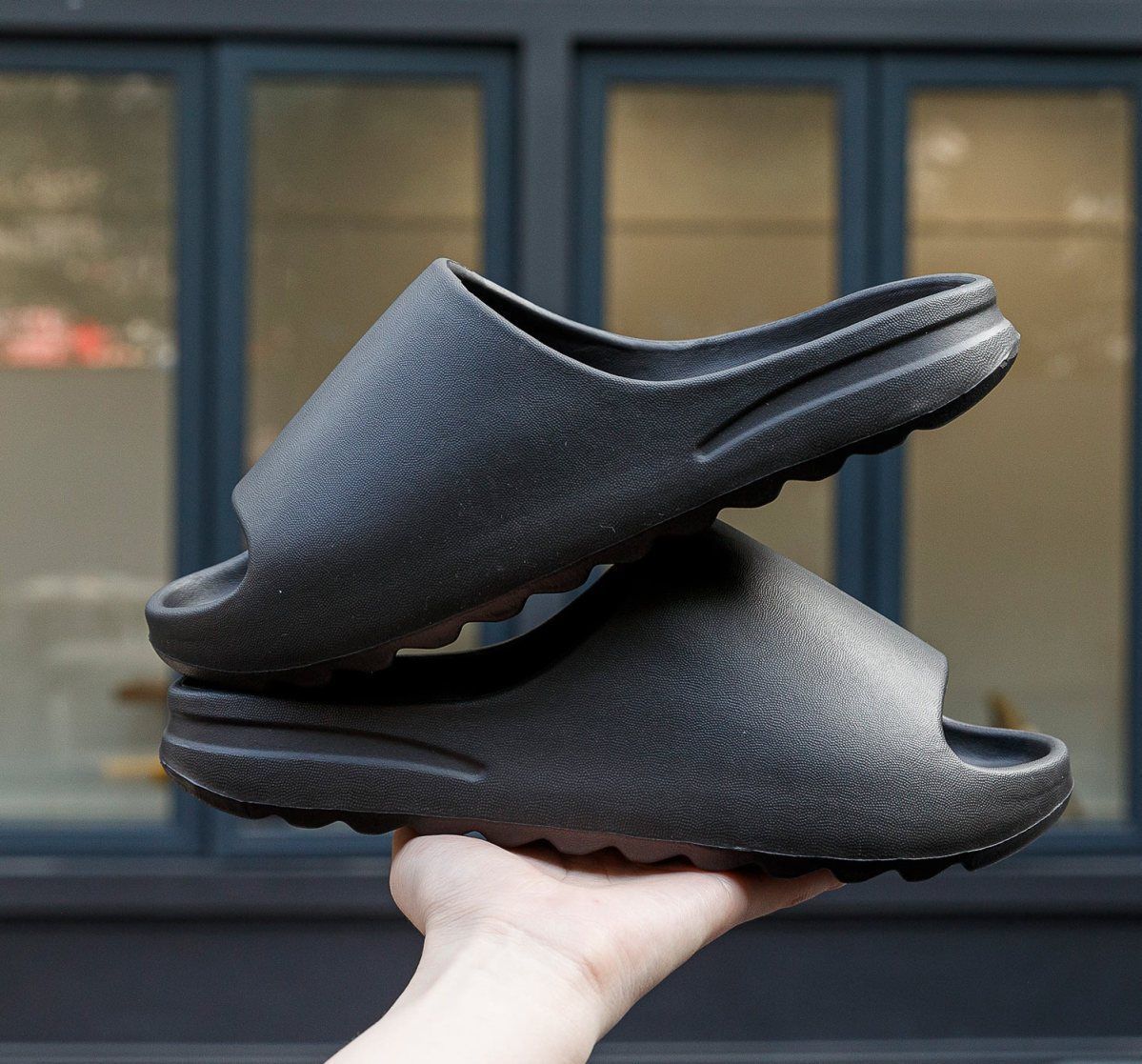 Men's Fashion Summer Slippers Soft EVA Thick-soled Sandals