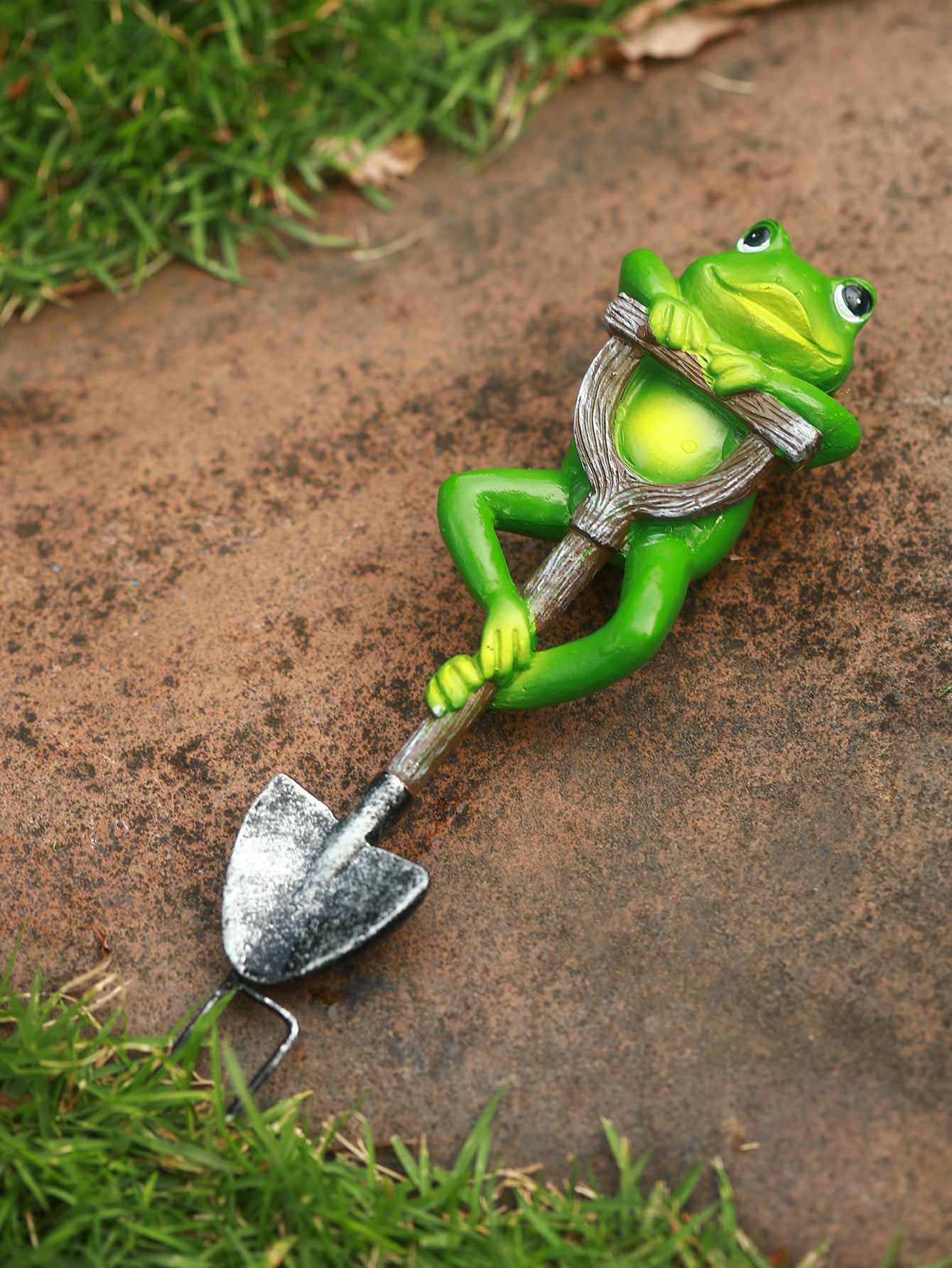 Creative Frog Rabbit Turtle Gnome Shovel Outdoor Garden