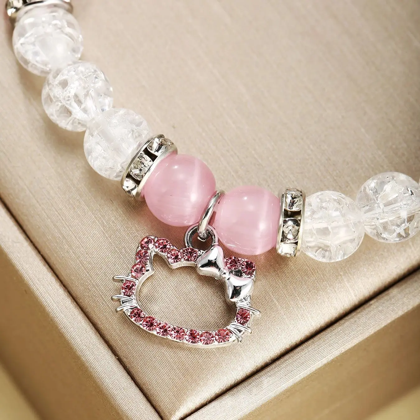 2 pcs of Blue and Pink Beads Cute cat Pendant Heart Shape