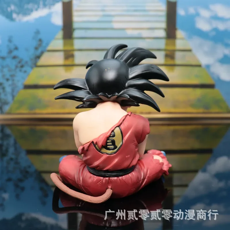 10cm Dragon Ball Z Anime Son Goku with the Crystal Ball