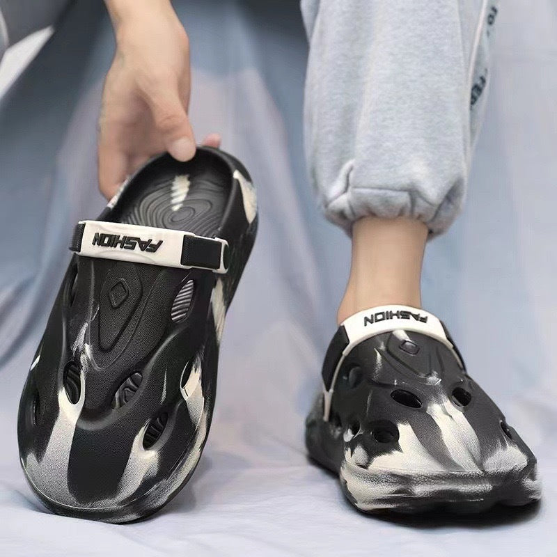 New Comfortable Men Garden Shoes Non-slip Men's Sandals Outdoor Casual Shoes