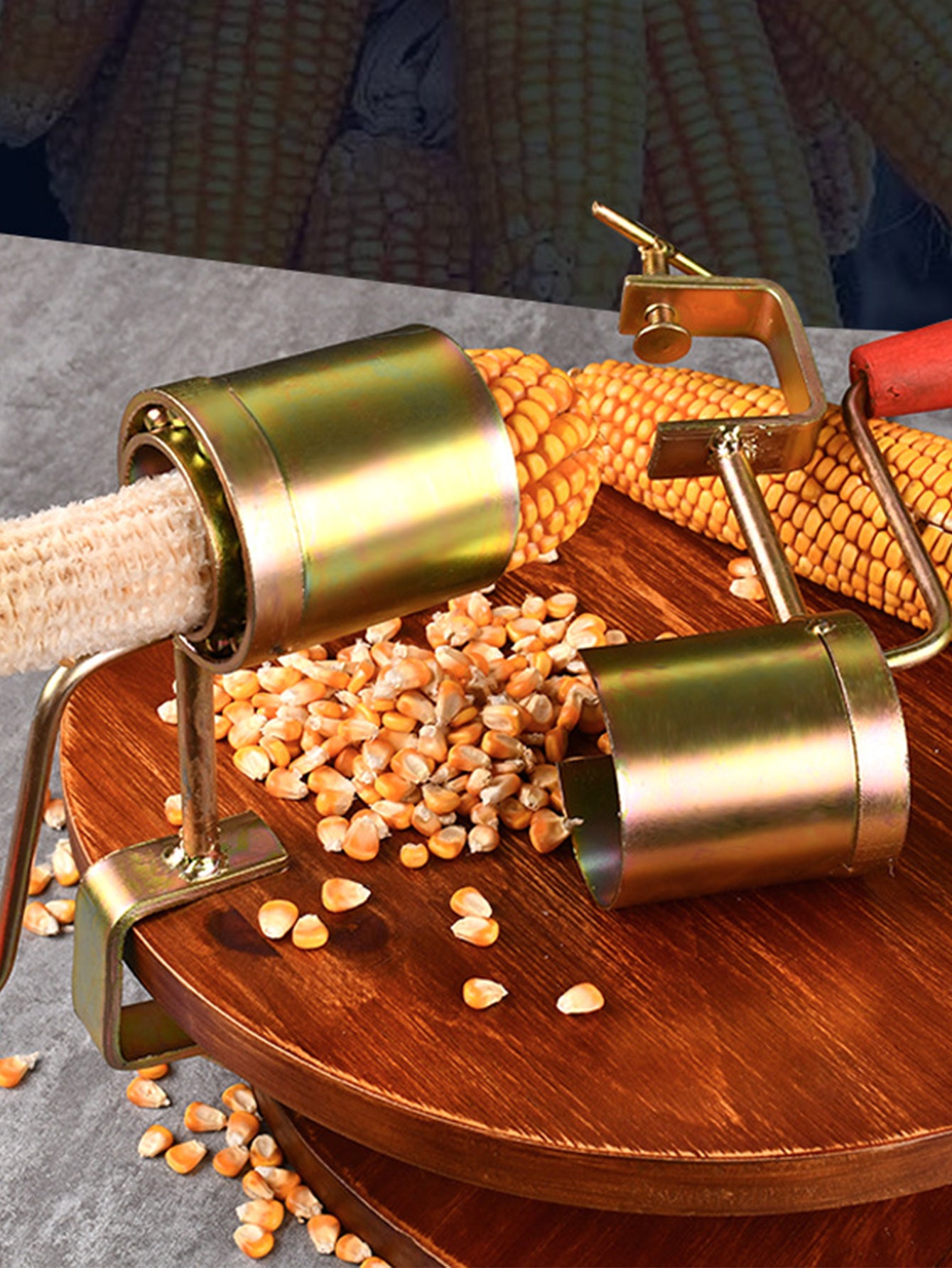 1Pc Practical Iron Household Small Hand Corn Sheller