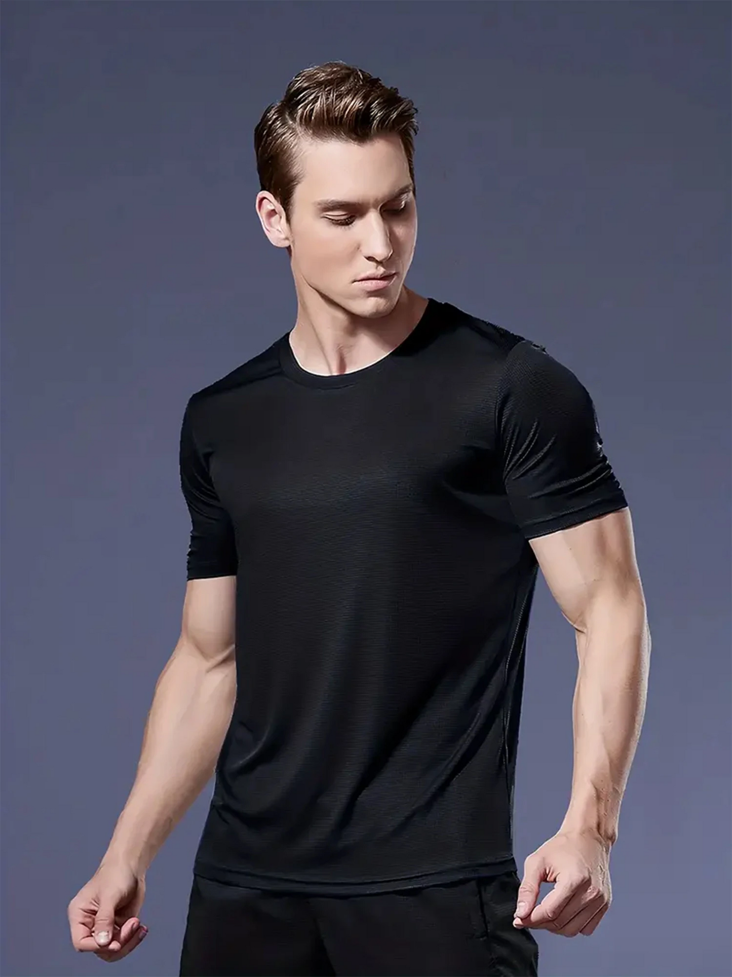 Round Neck T-Shirt 4-Color Black and White Gray Navy Ultra-Light Men