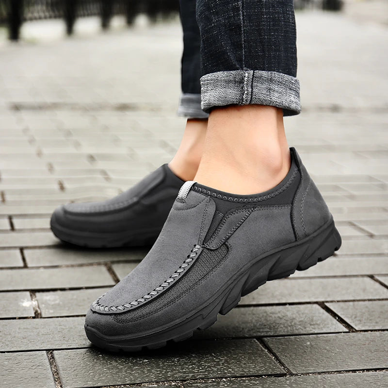 Men Casual Shoes Breathable Loafers Sneakers Fashion Comfortable