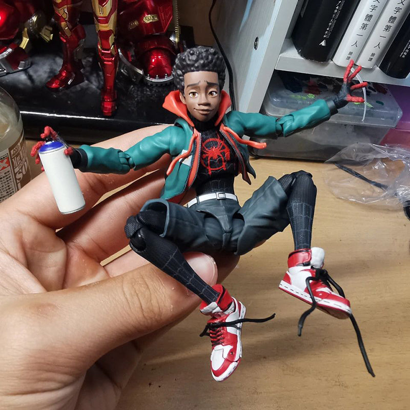 Sentinel Sv Action Spiderman Miles Morales Action Figure