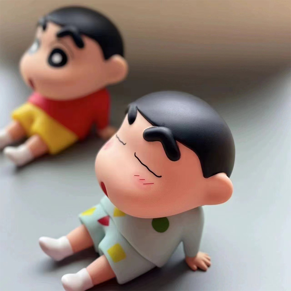 Crayon Shin-Chan Phone Holder Kawaii Anime Desktop Ornaments