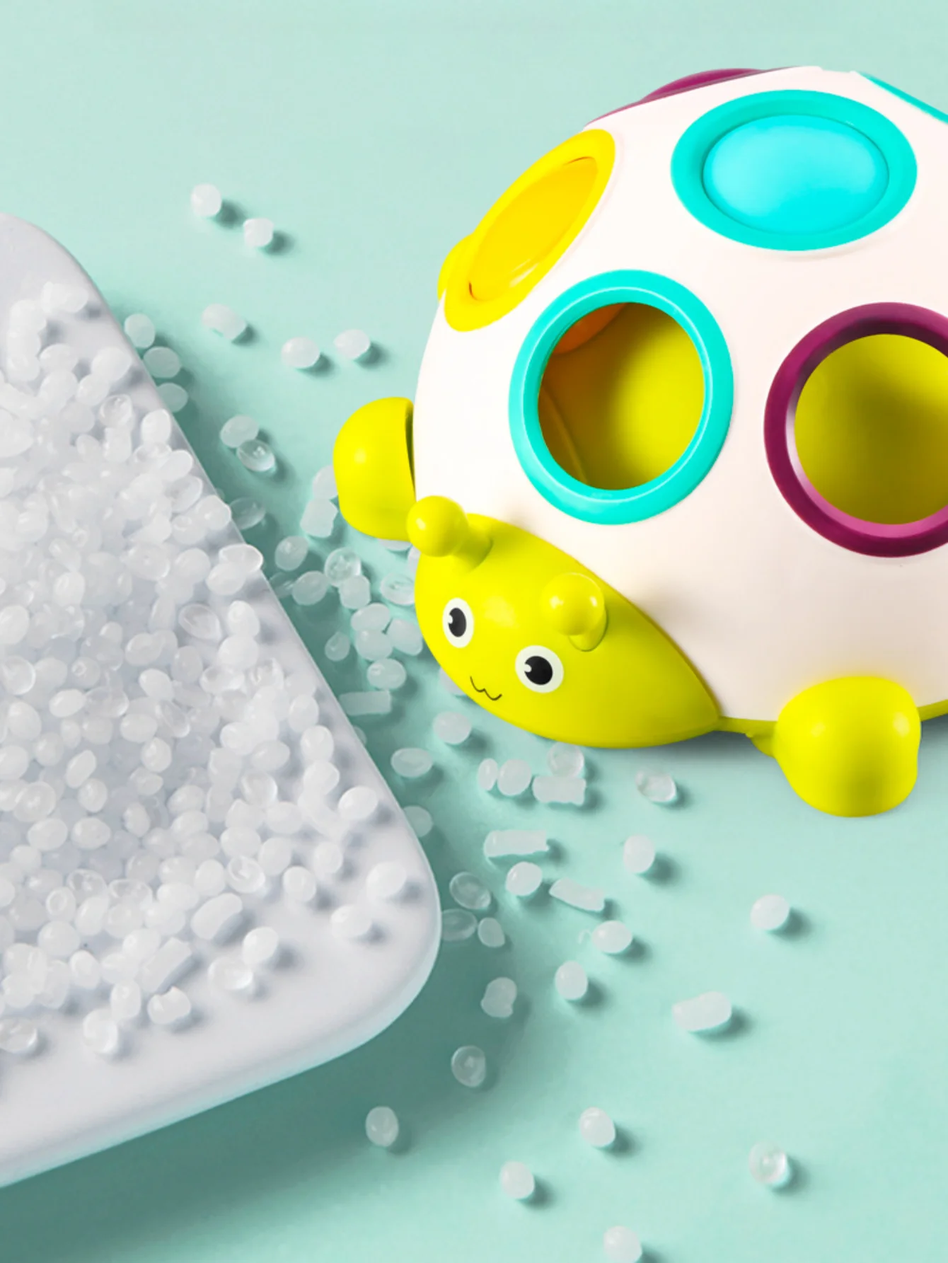 Baby finger beetle fine training baby hand-eye coordination