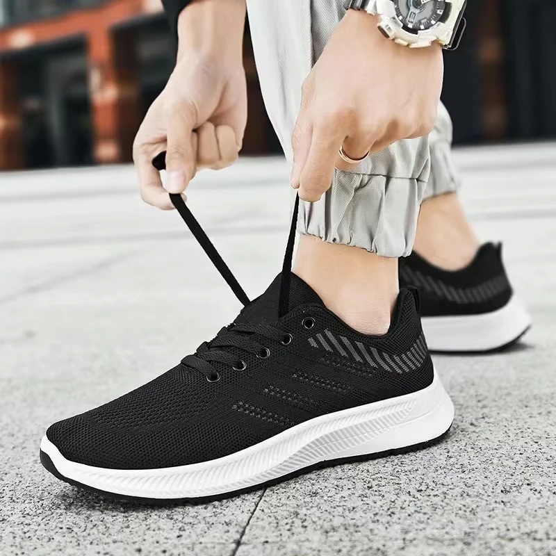 2025 Men's casual versatile shoes