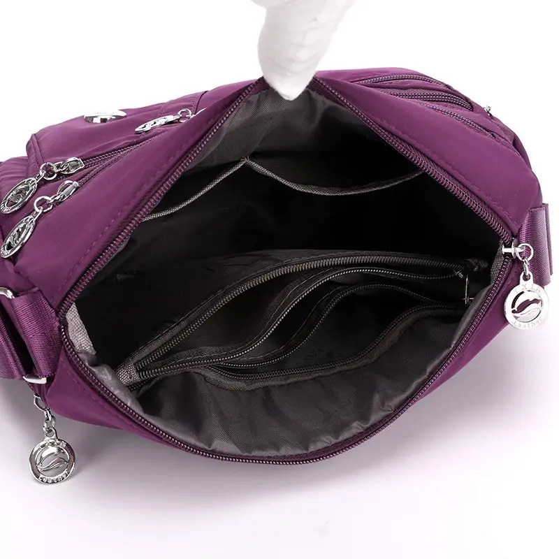 Bag Women's Large Capacity Shoulder Bag Waterproof and Wear Resistant