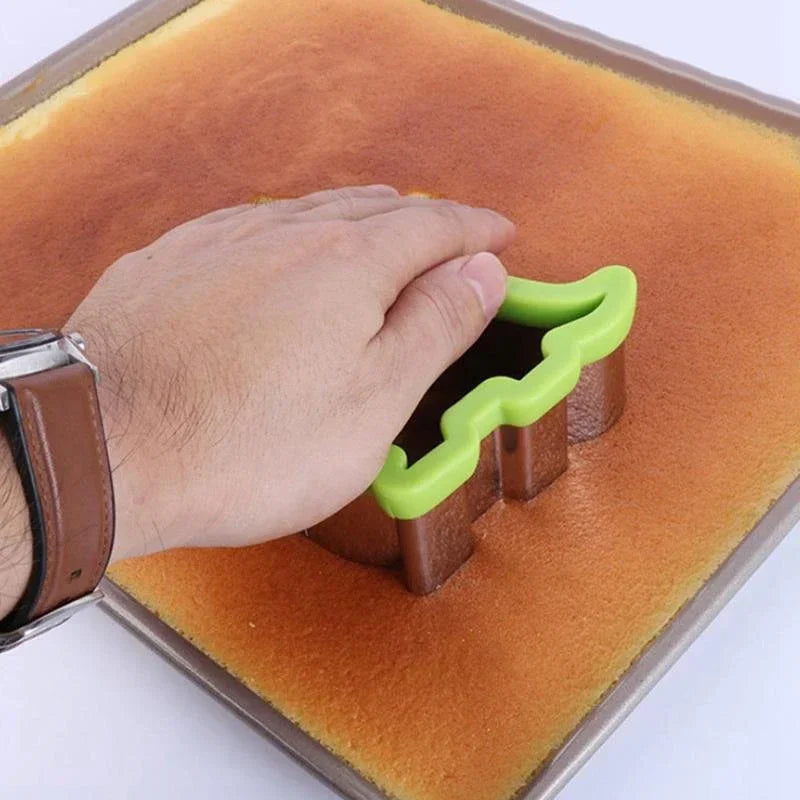 Hot Animal Dinosaur Star Heart Shape Stainless Steel Bread Mould