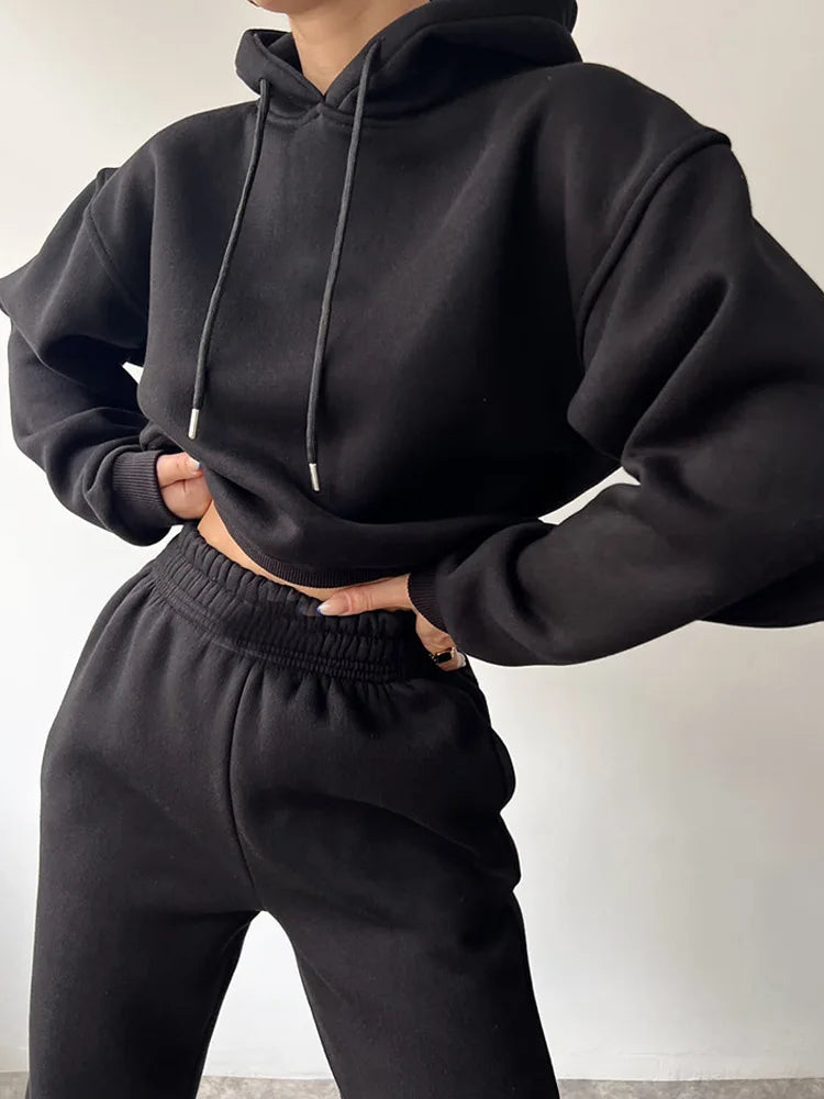 Fashionable Casual Hoodie And Sporty Pants Women's Set