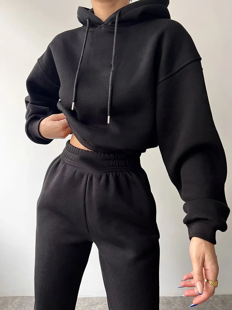 Fashionable Casual Hoodie And Sporty Pants Women's Set