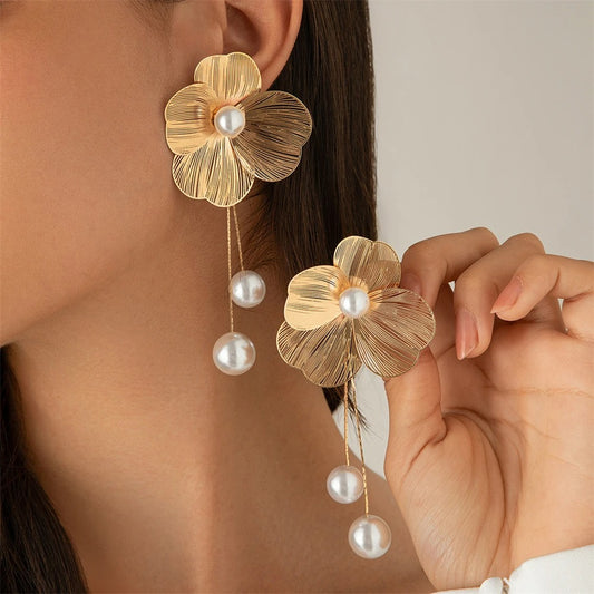 Fashion Large Flower Earring with Pearl Pendant