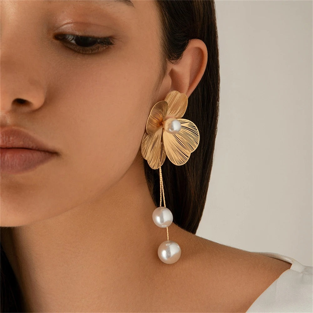 Fashion Large Flower Earring with Pearl Pendant