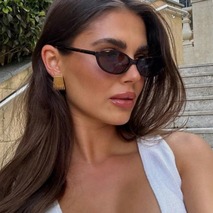 Retro Oval Frame Sunglasses Women Fashion