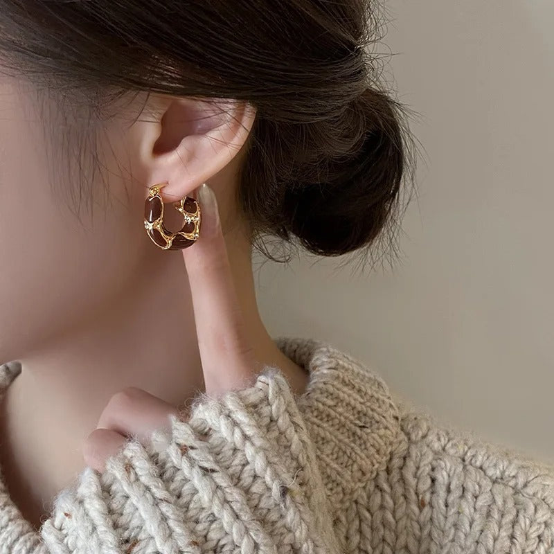 Vintage Dripping Oil U-shaped Earring for Women