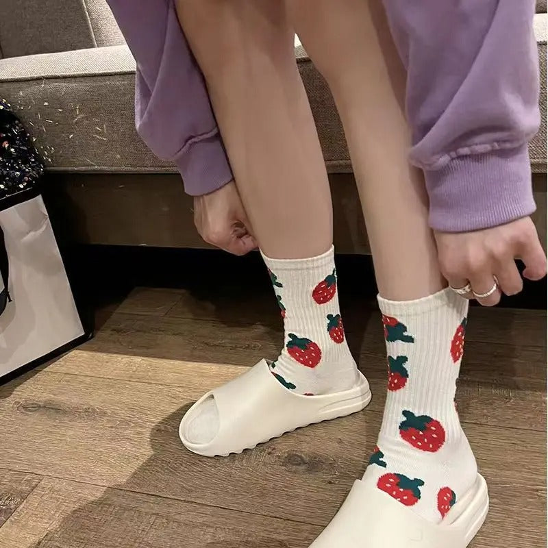 Women Socks Strawberry Funny Sweet Cotton