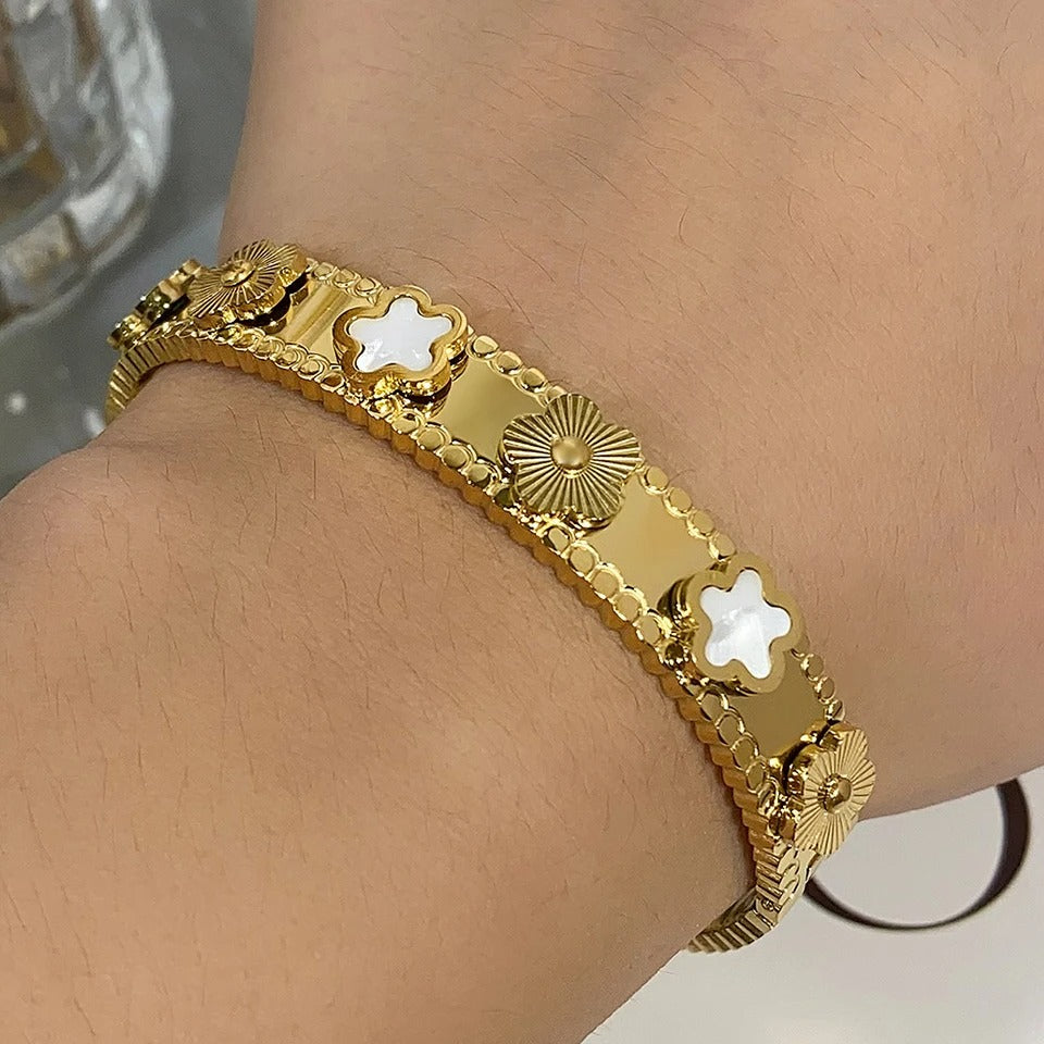 Fashion Five-leaf Flower Stainless Steel Bracelet Bangle