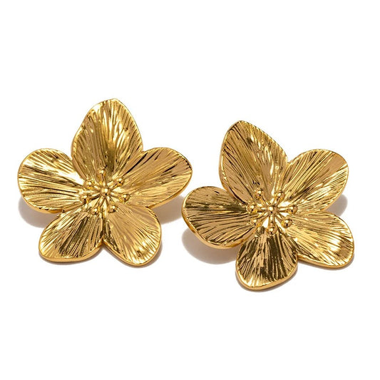 Stylish Vintage Flower Stud Earrings Premium 18k Gold Plated
