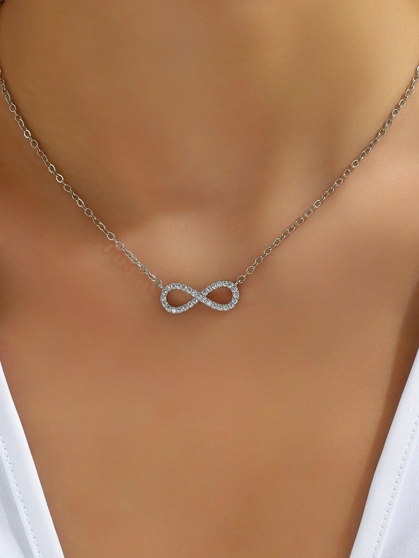 Simple Stainless Steel Infinity Pendant Necklace