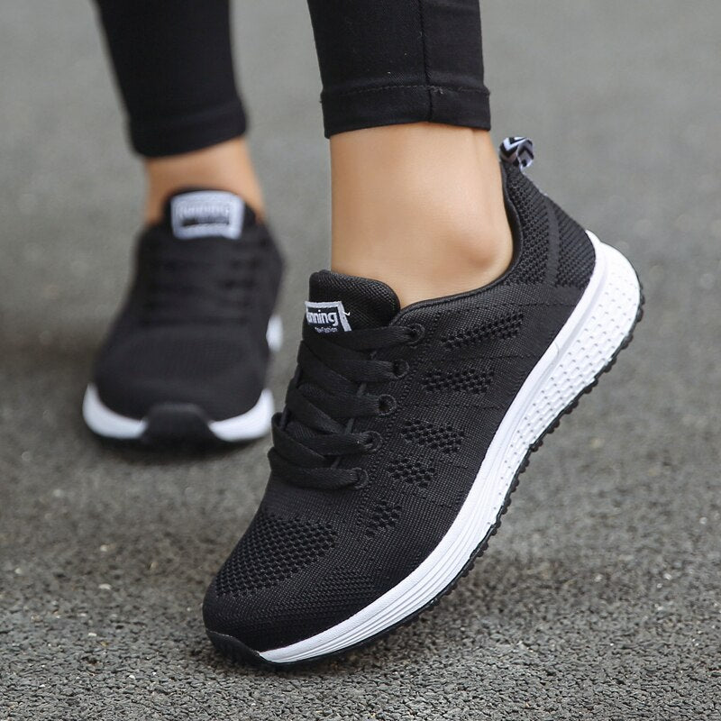 Casual Shoes Fashion Breathable Walking Mesh Flat Shoes Sneakers