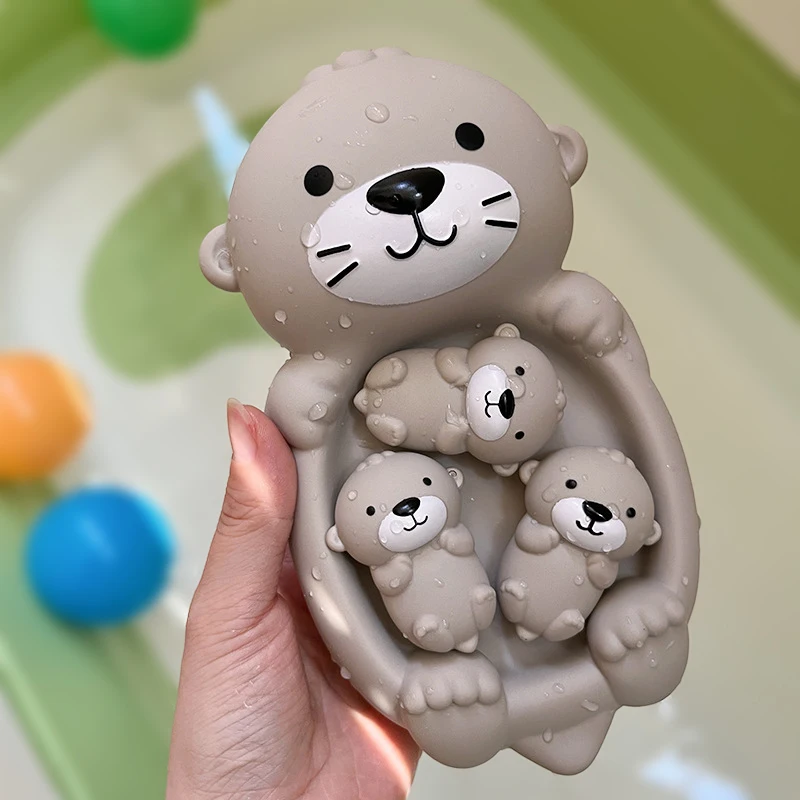 Bathtub Toy Set, Bathroom Otter Playing in the Water Floating Animal Toy