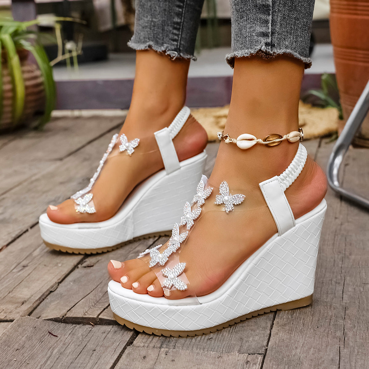 Elegant Pearl Bowtie Wedge Sandals Women