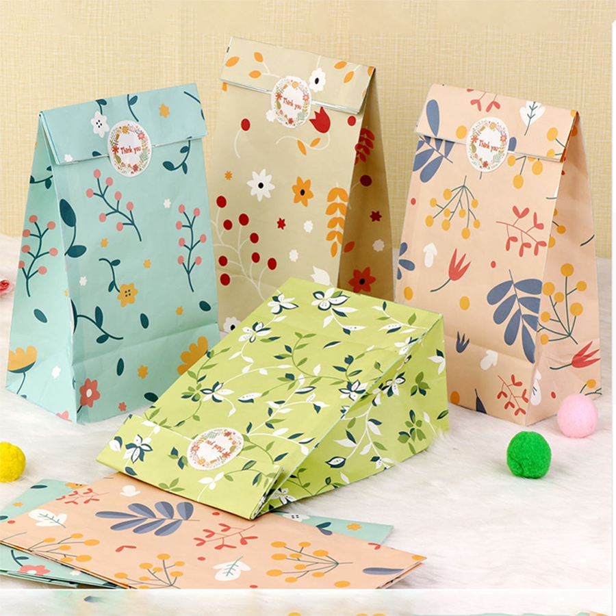 2/24PCS Plant Pattern Gift Paper Bags for Candy Cookie Bakery