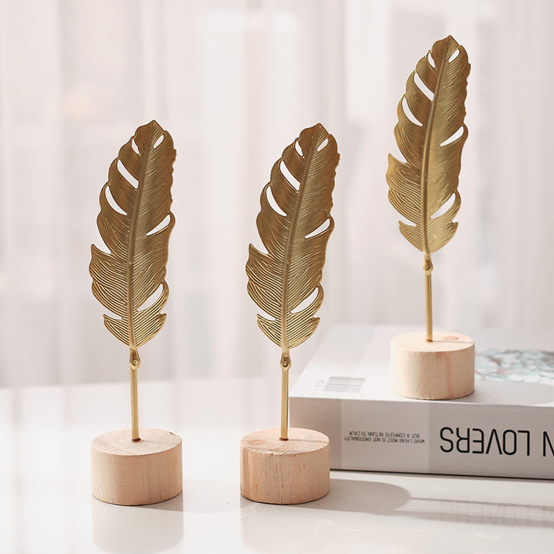 1pcs Golden Ginkgo Leaf Feather Metal Model Figurines