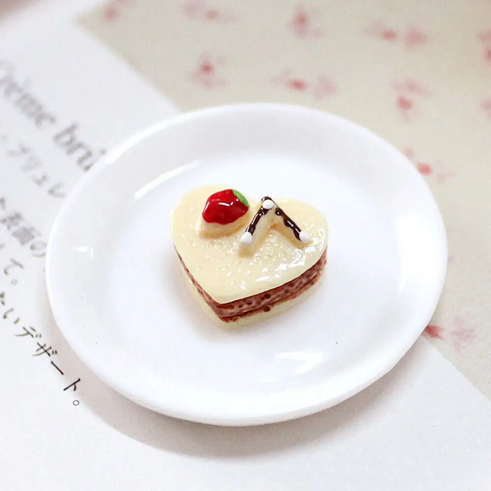 6pcs Dollhouse Mini Cakes Dessert Cupcake Mini Cake