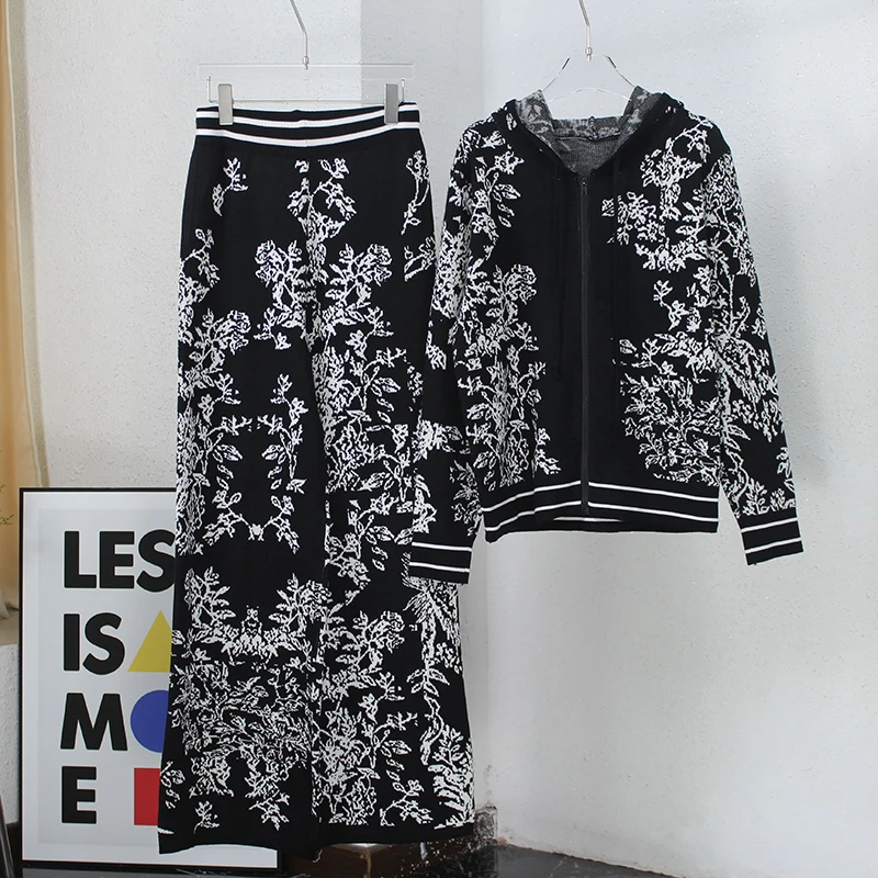 2 Piece Ink Floral Winter Knit Pants Set Women