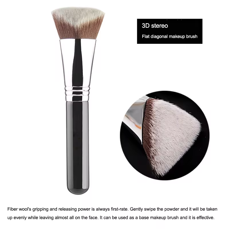Luxury Kabuki Foundation Brush - Angled Triangular
