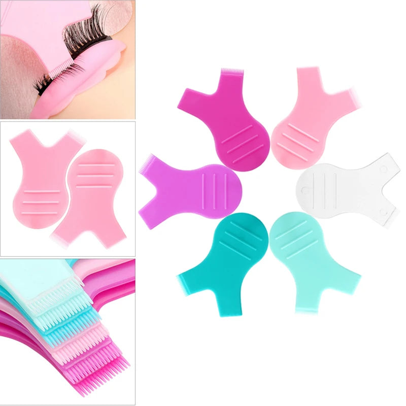 Makeup Eyelash Brushes Reuseable Plastic Clean Comb